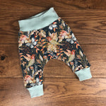 Hummingbird flutters Leggings