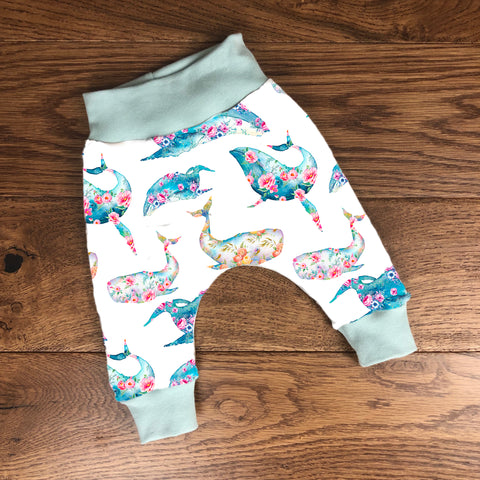 Floral whales Leggings