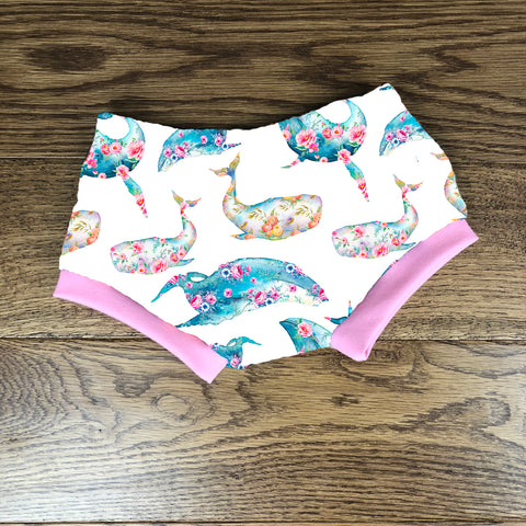 Floral whales Bummies